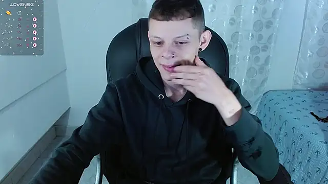 Matthew Boy  online show from 19, 2, 2025