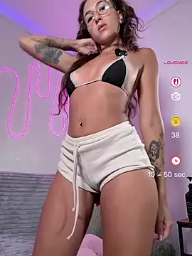 BarbieDarksOk online show from 9, 6, 2026
