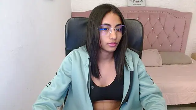 shaneelle online show from 13, 2, 2025