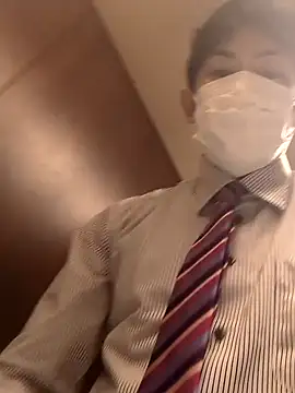 RYOTA8888888888 online show from 4, 12, 2024