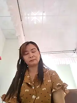 Snapshot of Sexy-ladyboobs20 chatting on 5, 1, 2025 Sexy-ladyboobs20 online show from 5, 1, 2025