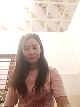 Snapshot of Sexy-ladyboobs20 chatting on 4, 3, 2025 Sexy-ladyboobs20 online show from 4, 3, 2025