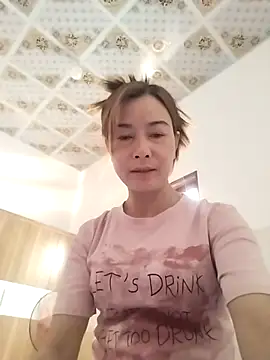 Snapshot of Sexy-ladyboobs20 chatting on 4, 3, 2025 Sexy-ladyboobs20 online show from 4, 3, 2025