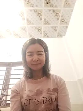 Snapshot of Sexy-ladyboobs20 chatting on 30, 9, 2025 Sexy-ladyboobs20 online show from 30, 9, 2025