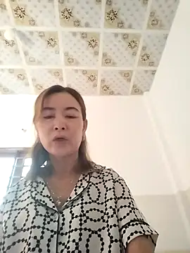 Snapshot of Sexy-ladyboobs20 chatting on 4, 10, 2025 Sexy-ladyboobs20 online show from 4, 10, 2025