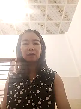 Snapshot of Sexy-ladyboobs20 chatting on 12, 11, 2025 Sexy-ladyboobs20 online show from 12, 11, 2025