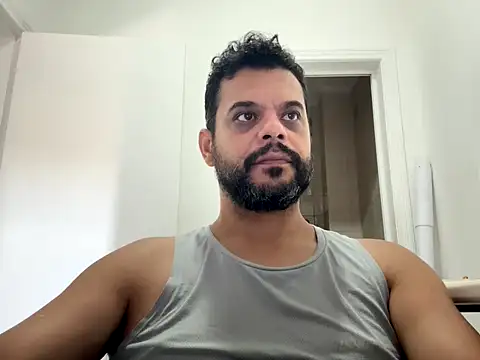 Snapshot of HornyBeachBoyBR chatting on 2, 5, 2026 HornyBeachBoyBR online show from 2, 5, 2026