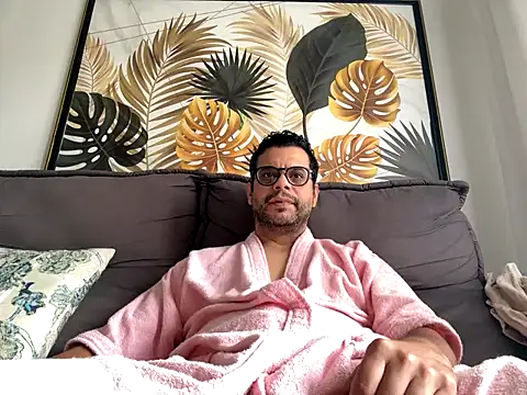 Snapshot of HornyBeachBoyBR chatting on 1, 6, 2026 HornyBeachBoyBR online show from 1, 6, 2026