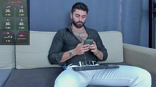 Snapshot of RawAdam chatting on 10, 12, 2024 RawAdam online show from 10, 12, 2024