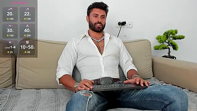 Snapshot of RawAdam chatting on 26, 9, 2025 RawAdam online show from 26, 9, 2025