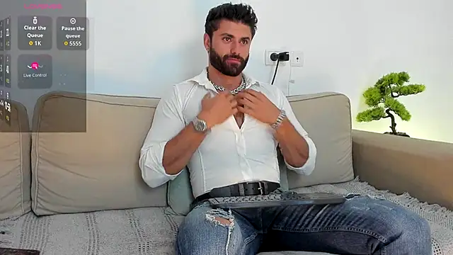 Snapshot of RawAdam chatting on 1, 10, 2025 RawAdam online show from 1, 10, 2025