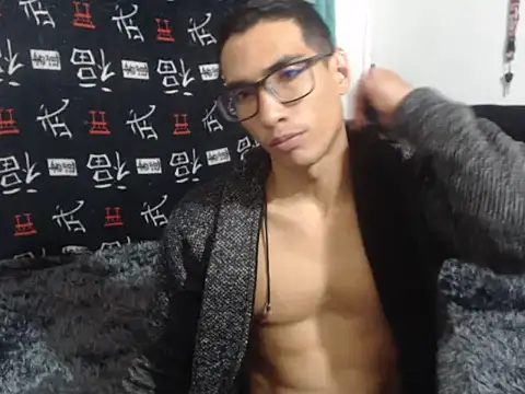 AndresCardona9 online show from 6, 10, 2025