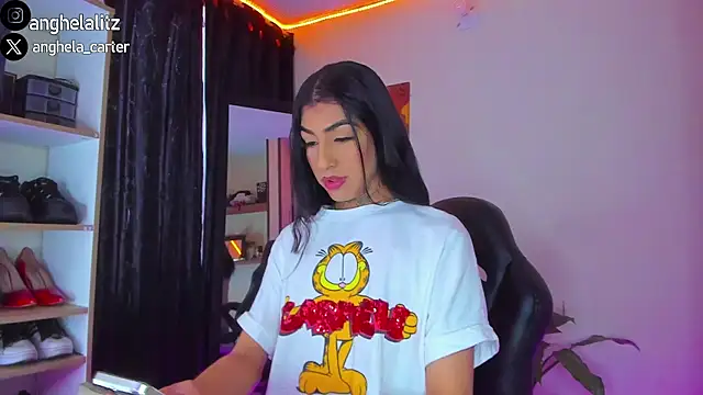 Snapshot of litz81 chatting on 6, 3, 2025 litz81 online show from 6, 3, 2025