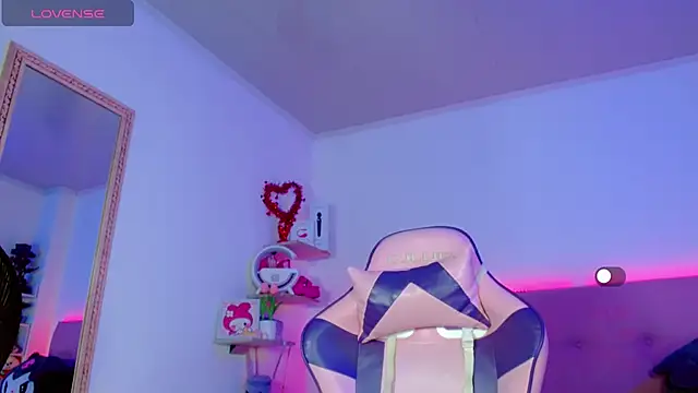 Snapshot of Kylie_brokee chatting on 6, 3, 2025 Kylie brokee online show from 6, 3, 2025