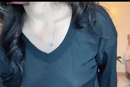  Aimy  online show from 15, 10, 2025