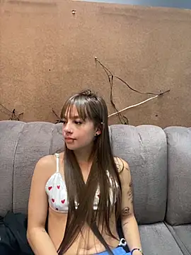 AmmyJones  online show from 1, 10, 2025