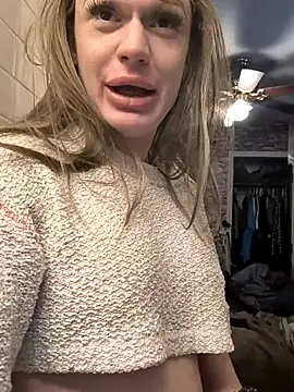 ImCarolinaCutiexxx online show from 20, 11, 2025