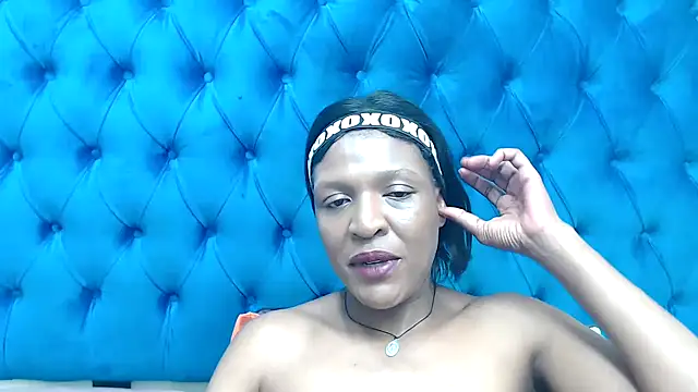 SpicyQueenxxxx online show from 3, 4, 2026
