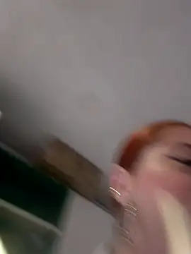 Nahiajhonson  online show from 3, 10, 2025