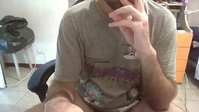 Snapshot of aaalen98 chatting on 17, 7, 2026 aaalen98 online show from 17, 7, 2026