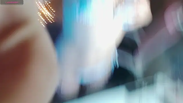 Snapshot of mily_milk_ chatting on 12, 12, 2024 mily milk online show from 12, 12, 2024