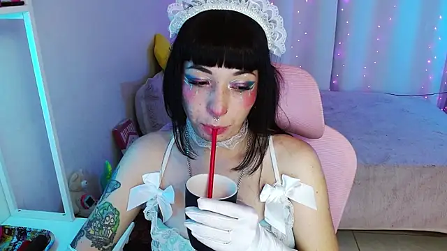 Snapshot of mily_milk_ chatting on 19, 3, 2025 mily milk online show from 19, 3, 2025