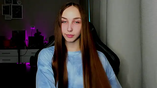 Sm0ly online show from 3, 6, 2026