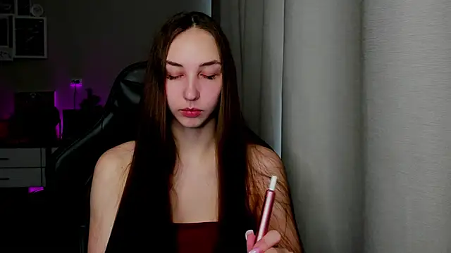 Sm0ly online show from 4, 6, 2026