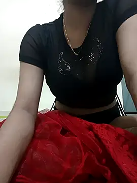Snapshot of mariyaqueen chatting on 3, 10, 2025 mariyaqueen online show from 3, 10, 2025