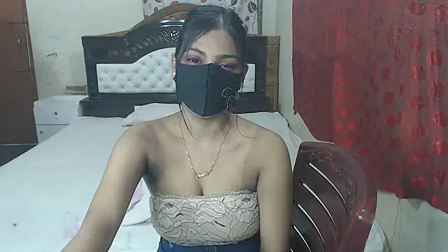 Snapshot of mariyaqueen chatting on 6, 10, 2025 mariyaqueen online show from 6, 10, 2025