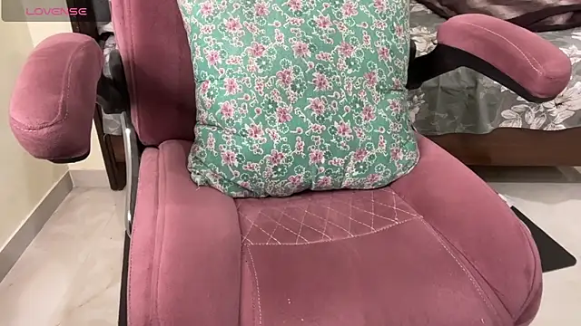 Dazzling  ira online show from 20, 4, 2026