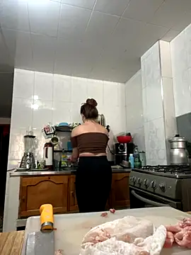 Cloew Marz online show from 12, 10, 2025