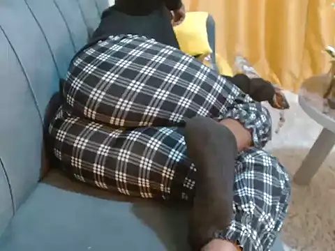 leslysexygirl online show from 26, 11, 2025