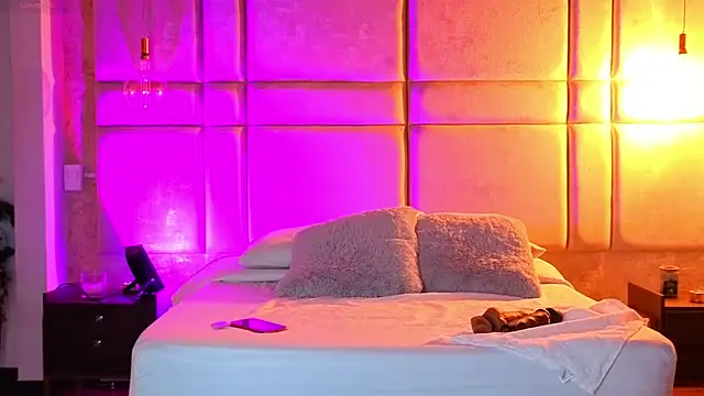 AlessiaLondon online show from 27, 3, 2026