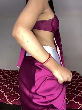 Snapshot of Suhu_love chatting on 22, 12, 2024 Suhu love online show from 22, 12, 2024