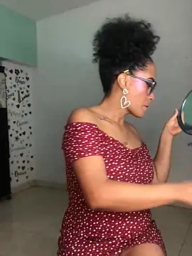 Snapshot of AdelaHaneix chatting on 28, 12, 2024 AdelaHaneix online show from 28, 12, 2024