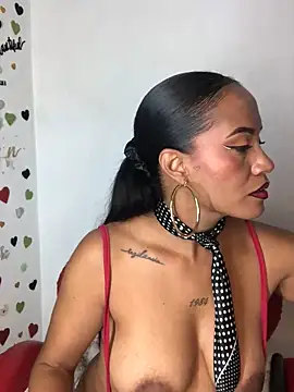 Snapshot of AdelaHaneix chatting on 26, 10, 2025 AdelaHaneix online show from 26, 10, 2025