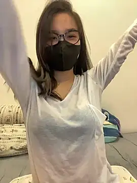 Lilisa miu online show from 1, 2, 2025