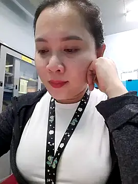 Benlla2802 online show from 13, 12, 2024