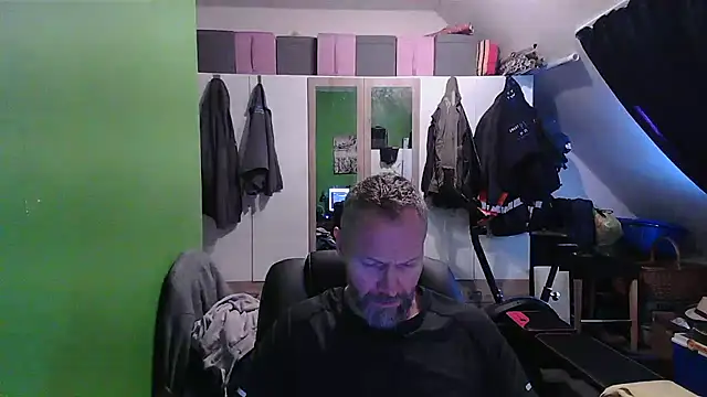 Snapshot of Rockburg chatting on 16, 9, 2025 Rockburg online show from 16, 9, 2025