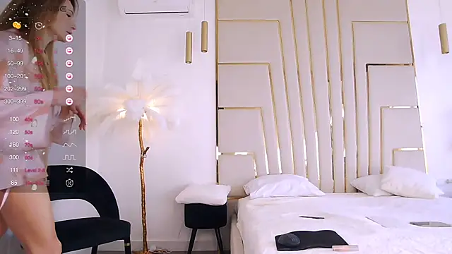 Goodgirlgonabad online show from 13, 2, 2025