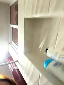 Mia foxx  online show from 11, 1, 2026