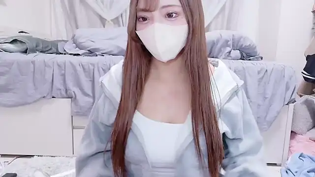 Snapshot of _chanMOMO_ chatting on 21, 11, 2025 chanMOMO online show from 21, 11, 2025