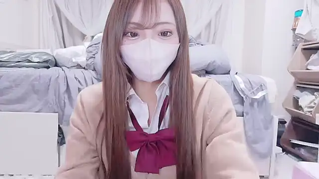 Snapshot of _chanMOMO_ chatting on 25, 11, 2025 chanMOMO online show from 25, 11, 2025