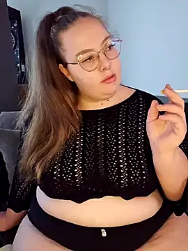  Julie x online show from 21, 2, 2025