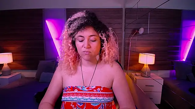 Snapshot of Kateryn_ chatting on 8, 2, 2025 Kateryn online show from 8, 2, 2025