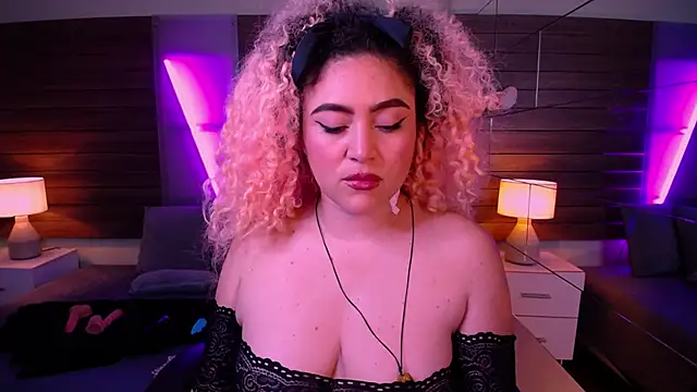 Snapshot of Kateryn_ chatting on 11, 2, 2025 Kateryn online show from 11, 2, 2025