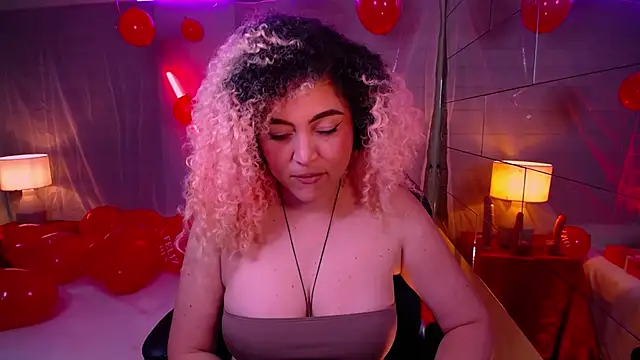 Snapshot of Kateryn_ chatting on 15, 2, 2025 Kateryn online show from 15, 2, 2025