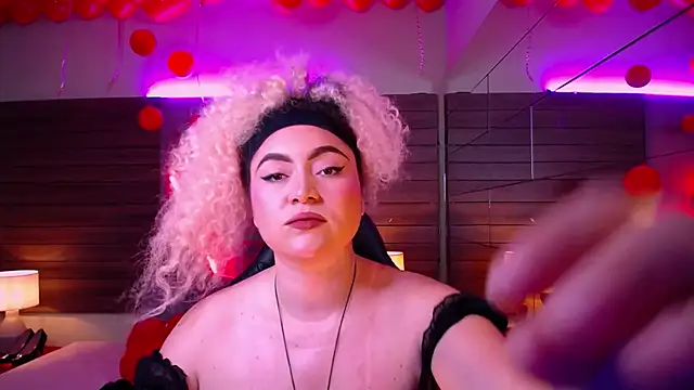 Snapshot of Kateryn_ chatting on 24, 2, 2025 Kateryn online show from 24, 2, 2025