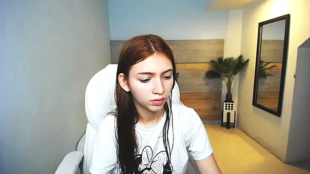 Snapshot of liseth_fox chatting on 4, 1, 2025 liseth fox online show from 4, 1, 2025